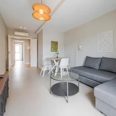 Smart apt para 6 en Adrian Pulido con parking-2